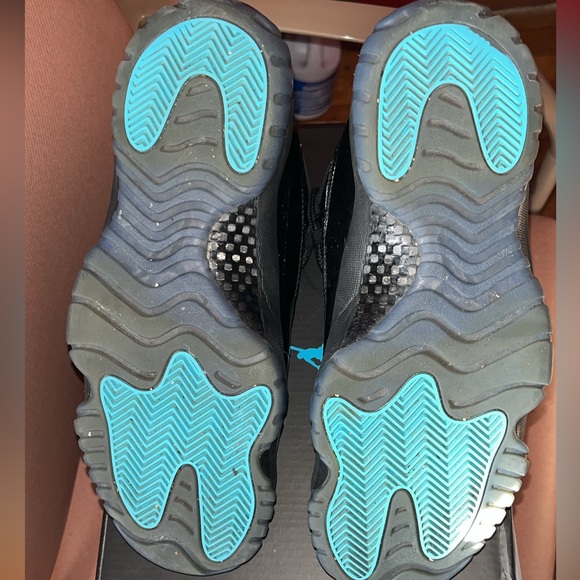 Worn Air Jordan 11 “Gamma” SZ 10